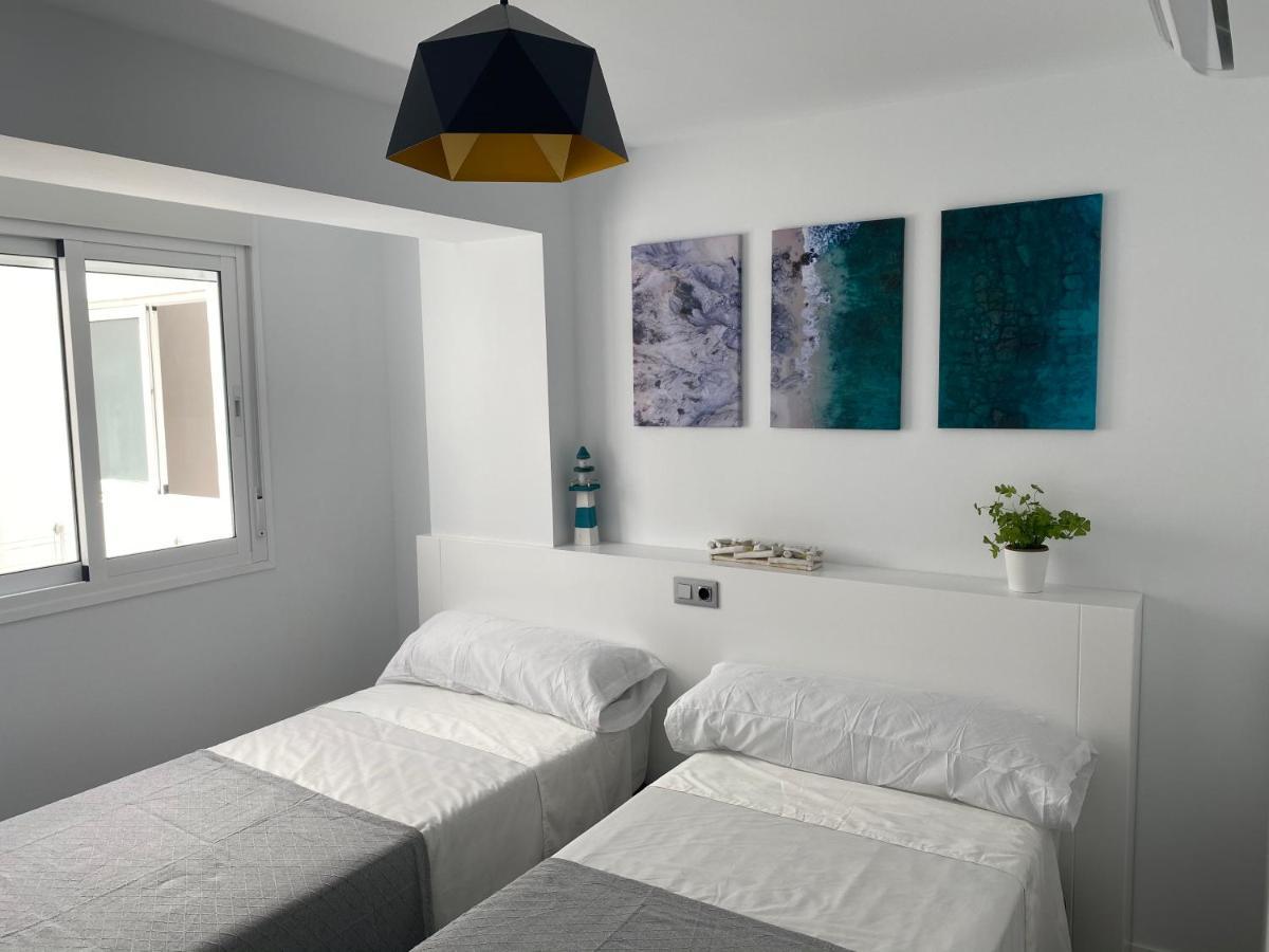 Precioso Apartamento A Estrenar En Centro De Nerja Exterior foto